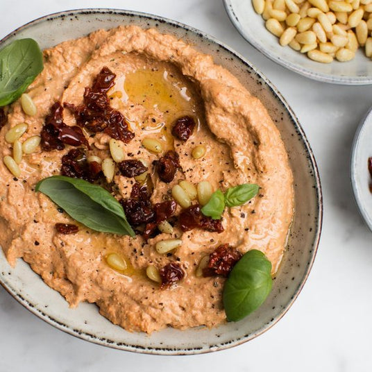 Spread van gedroogde tomaten