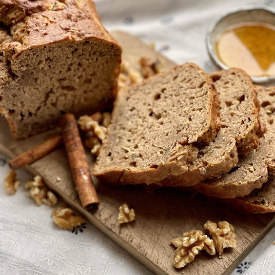 Brood met courgette en noten