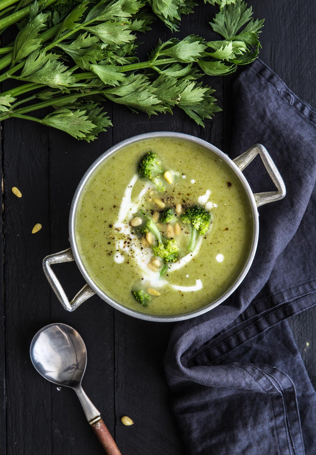 Broccolisoep met selderij