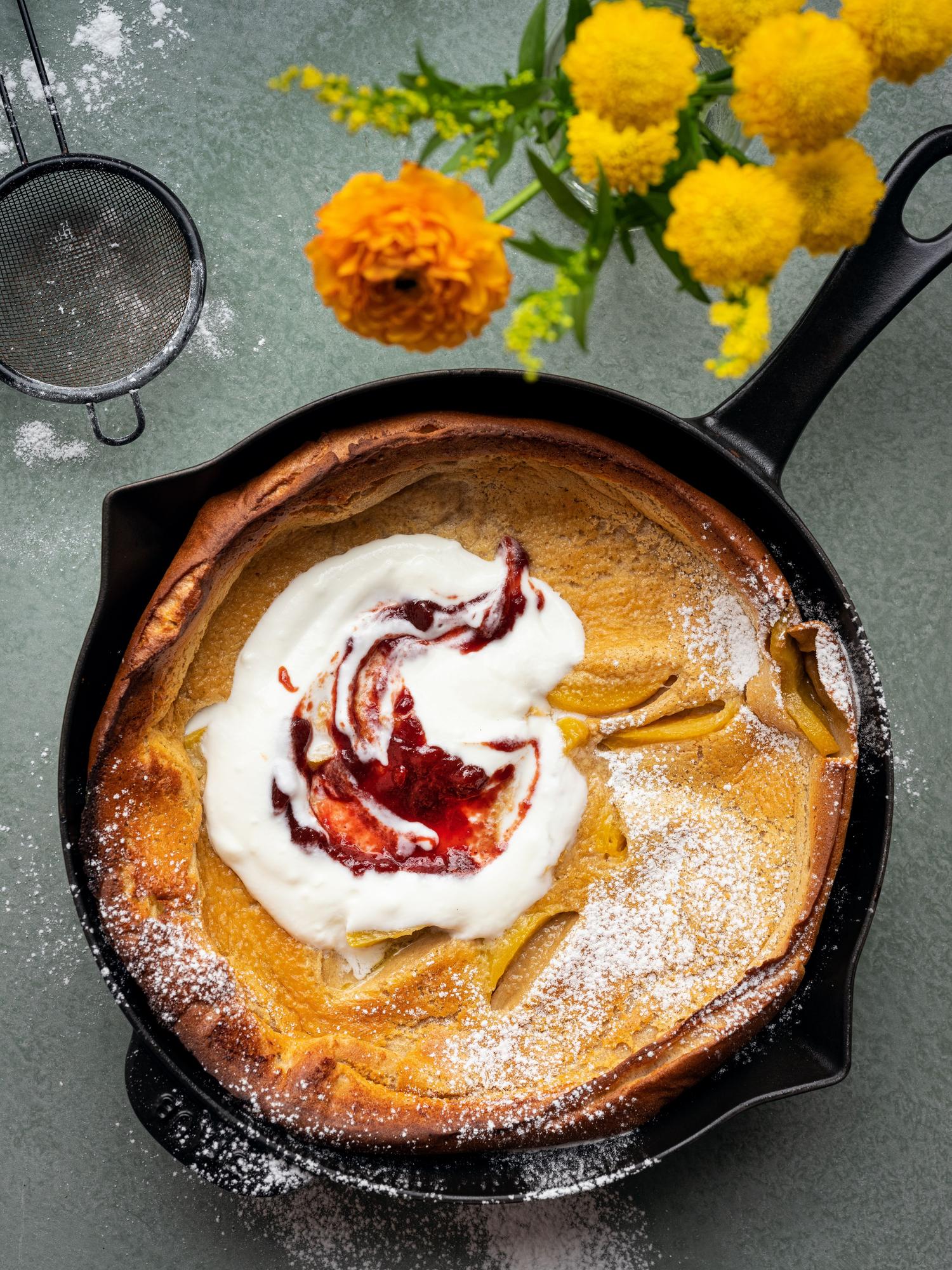 Perzik dutch baby