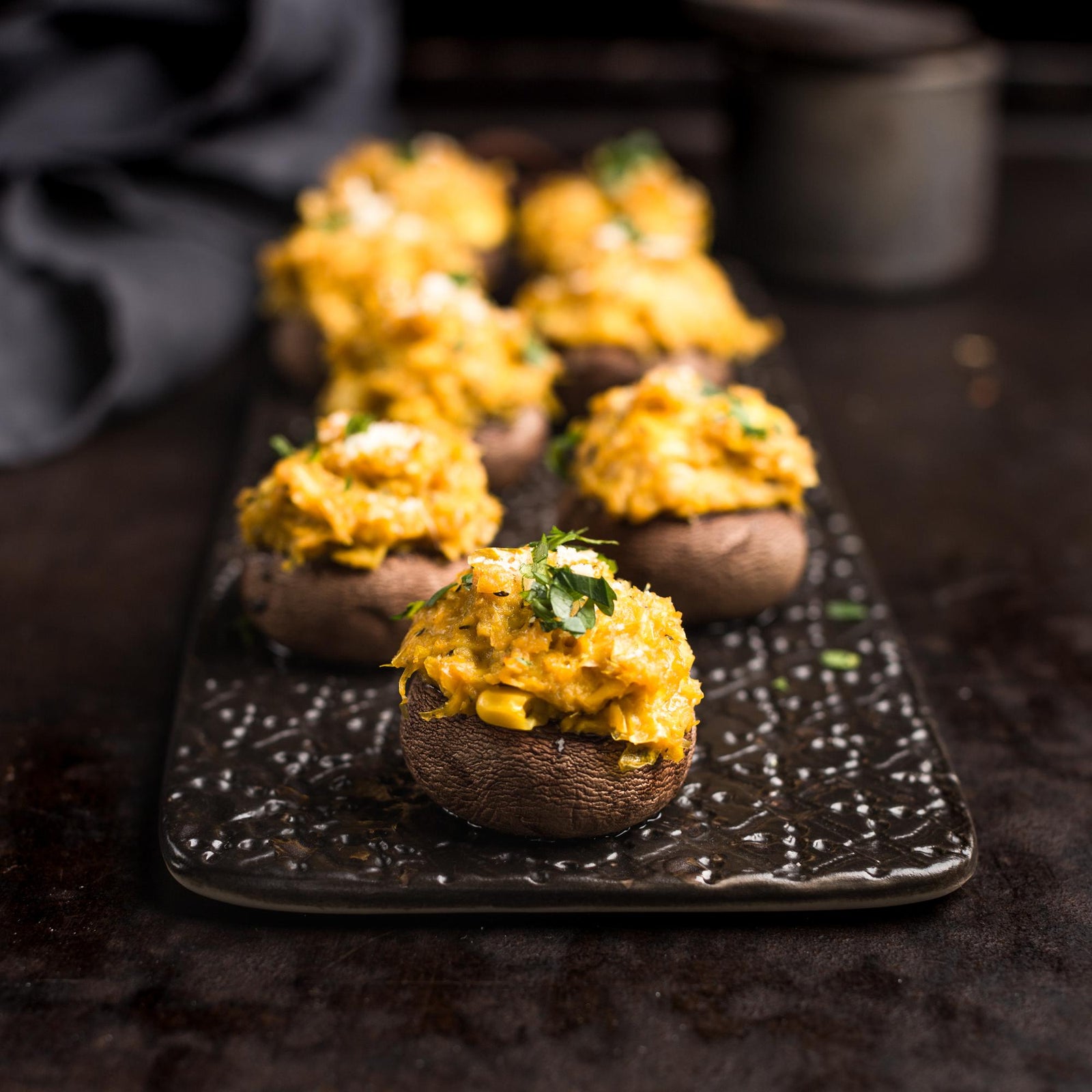Gevulde champignons met maïspuree