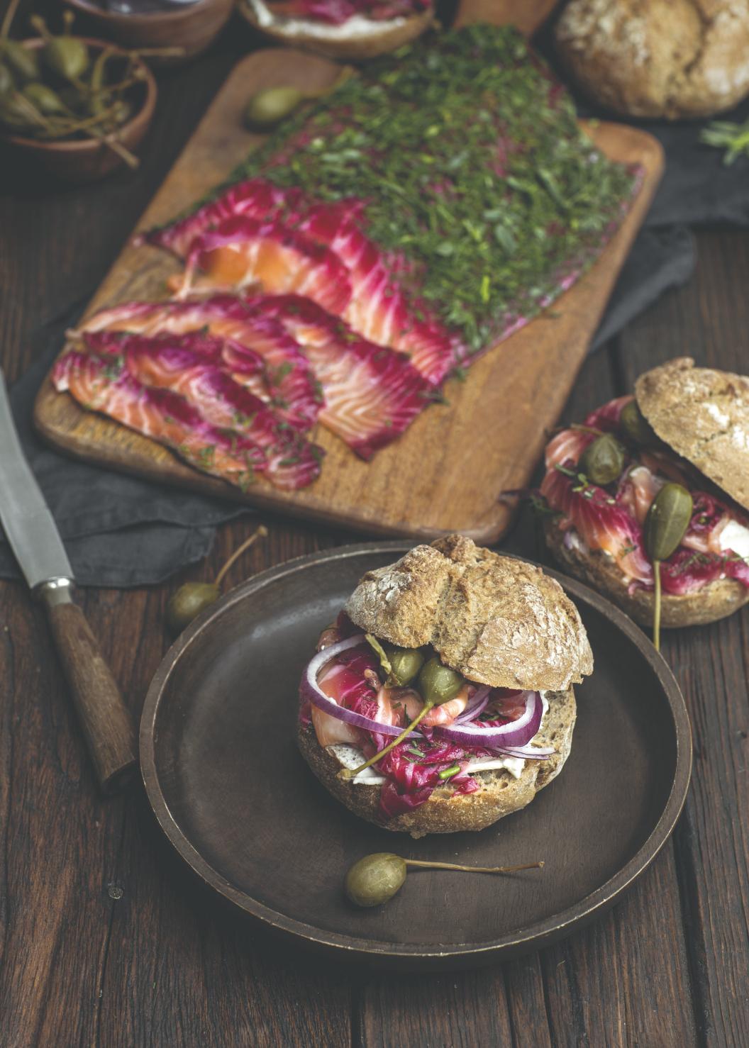 Gravlax met rode biet