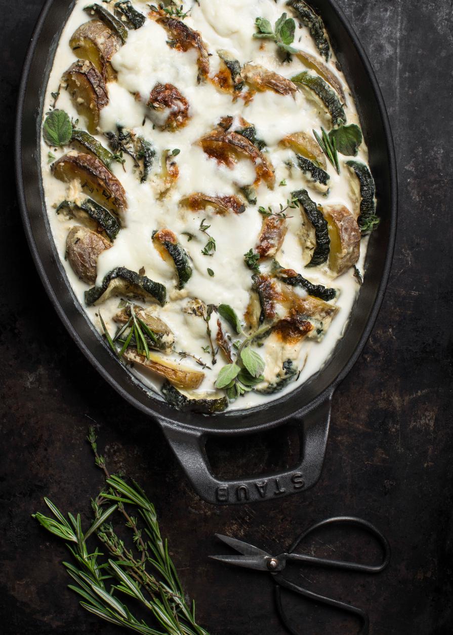 Gegratineerde aardappelen met courgette