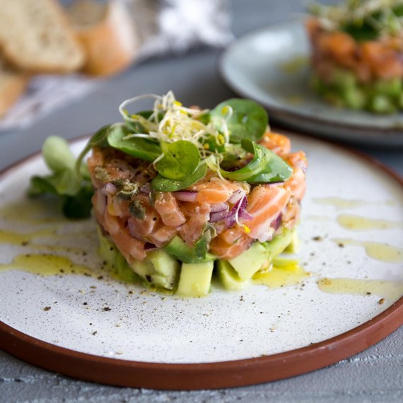Zalm-tartaar met avocado