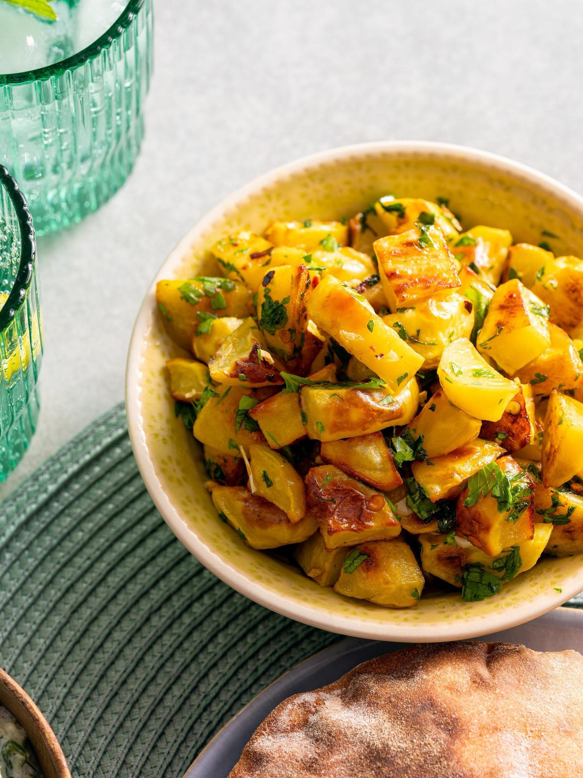 Pittige Libanese aardappelen (batata harra)