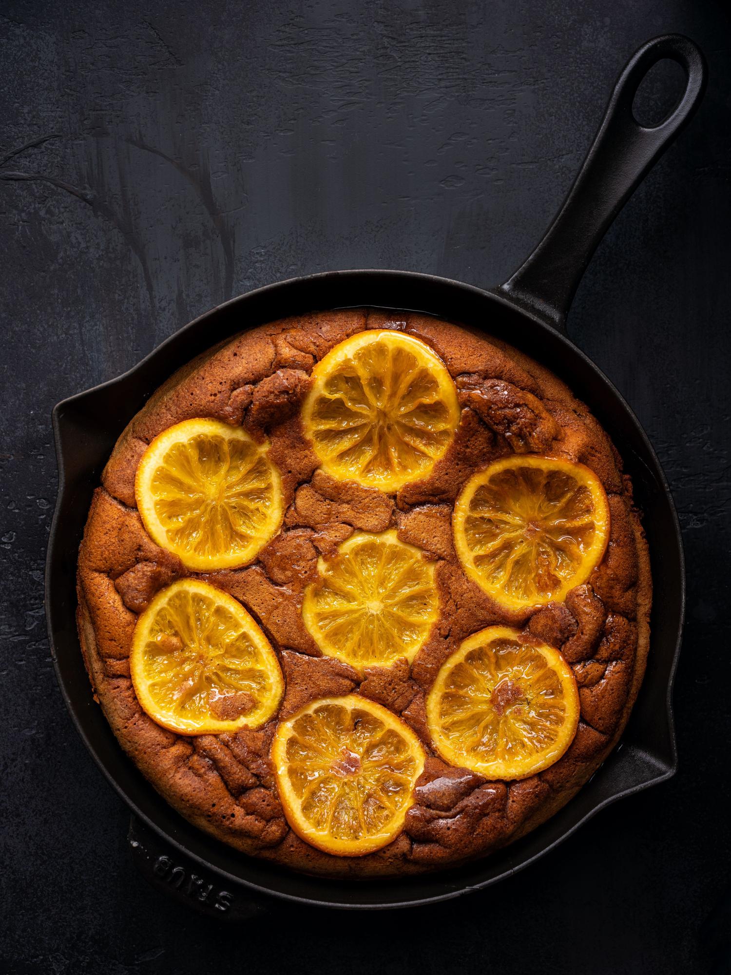 Sinaasappelplaatkoek uit de pan