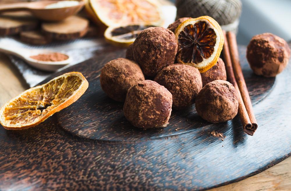 Raw cacaoballetjes
