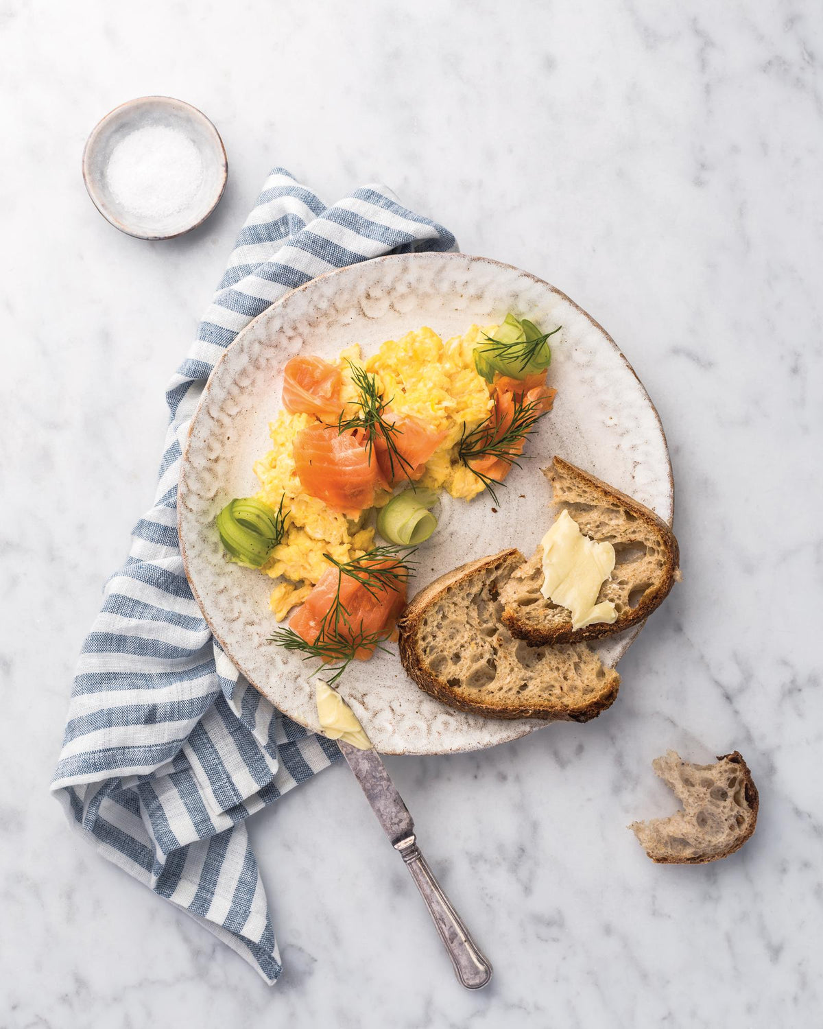 Roerei met gerookte zalm