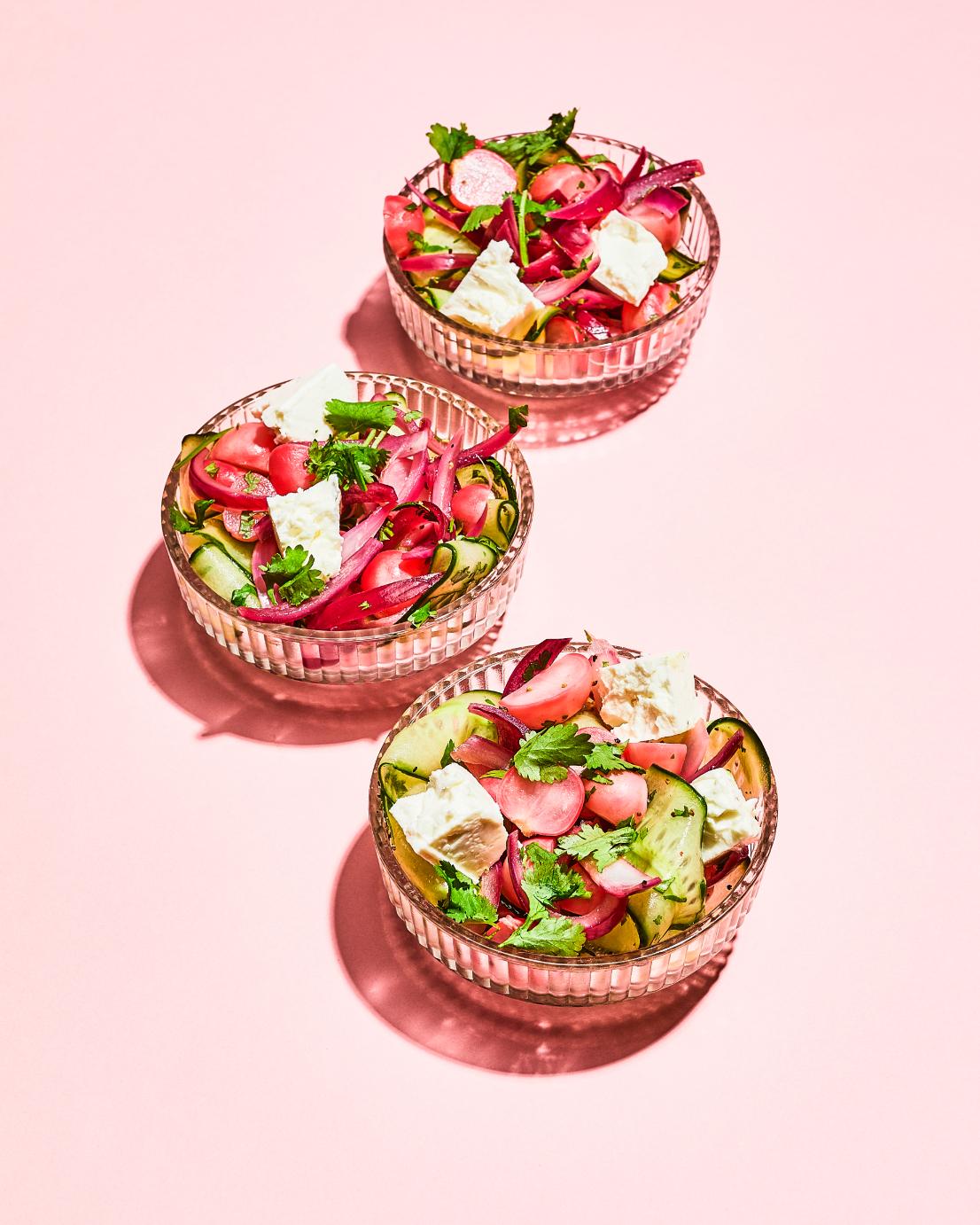 Salade van ingelegde radijsjes met fetakaas