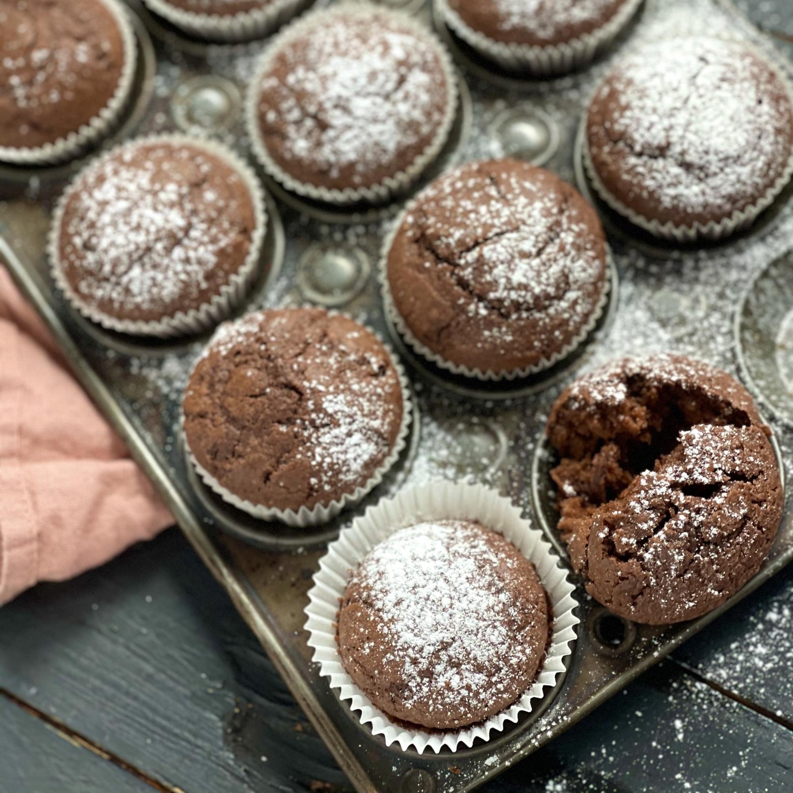 Chocolade muffins van kwarkbeslag