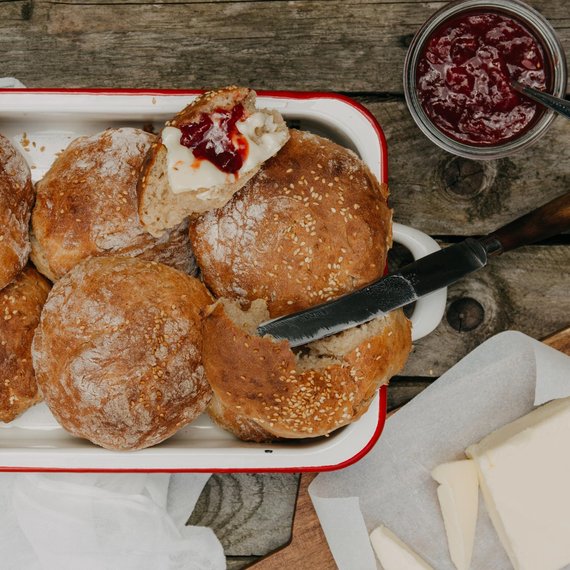 Sesamvolkorenbroodjes