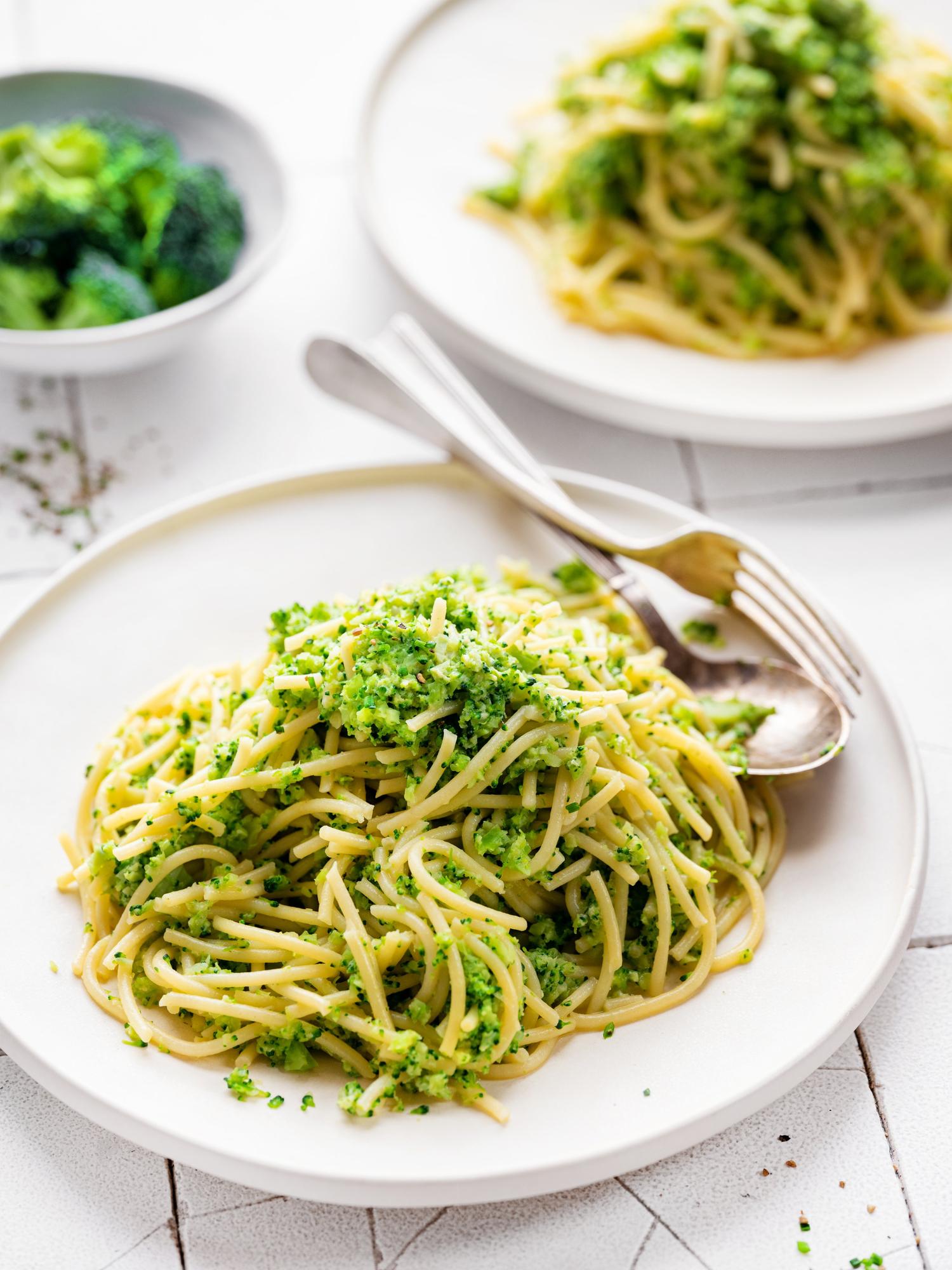 Pasta met brocolisaus