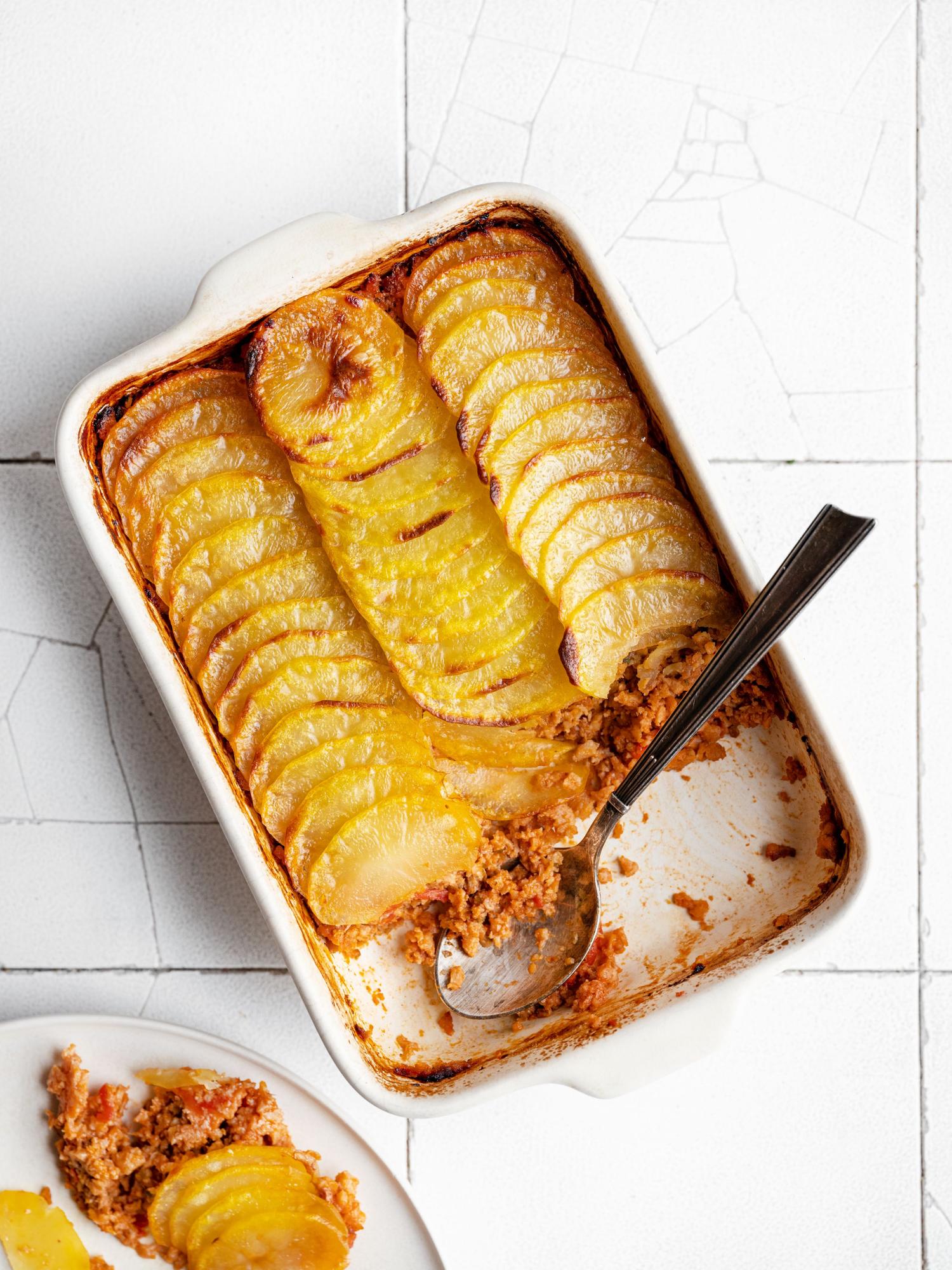 Ovenschotel met aardappelen en vlees