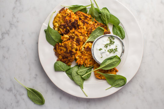 Wortelpannenkoekjes met basilicum