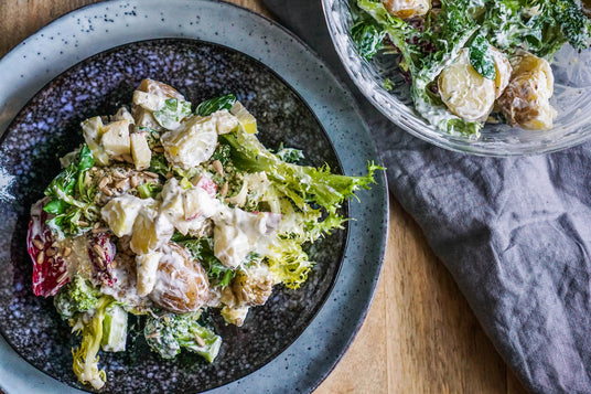 Lichte aardappelsalade met yoghurt en appel