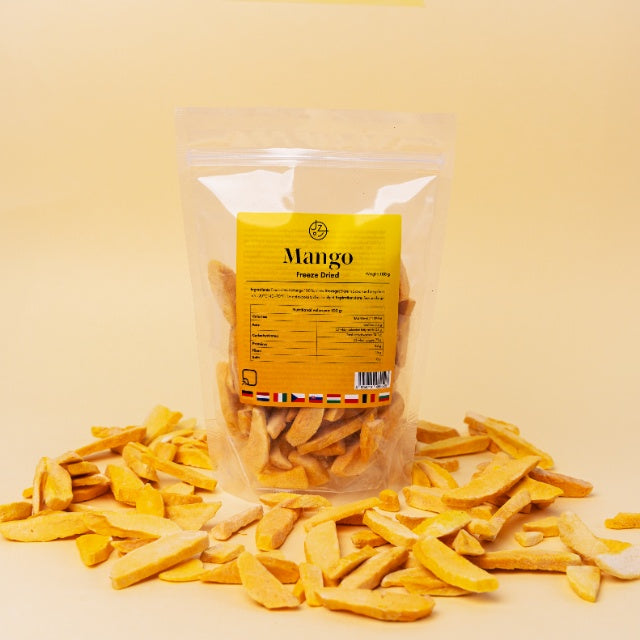 Set van 4 gevriesdroogde vruchten – aardbeien, frambozen, bananen, mango 🍓🍌🥭